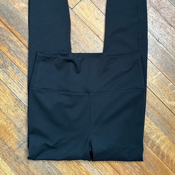 Outdoor Voices Leggings - Picture 2 of 6